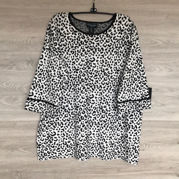 NWT-Soft! Cynthia Rowley Curve Sweater, 1X - Picture 3 of 6